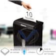 Protection antimicrobienne Microban® permettant de limiter la transpiration et les odeursdue aux bactériesDimensions approximatives du produit (mm) : H 108 x L 444 x P 336Repose-pieds RefreshPlateforme ventilée permettant simultanément la circulat F8066001