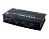 SPLIT HDMI 2 Ports
Avec ce répartiteur vous pouvez lire une source HDMI, comme un lecteur DVD ou un récepteur satellite, sur plusieurs écrans LCD ou Plasma simultanément.Grâce à l'améliorateur intégré le signal vidéo ainsi que le signal audio gardent leur niveau de qualité.
